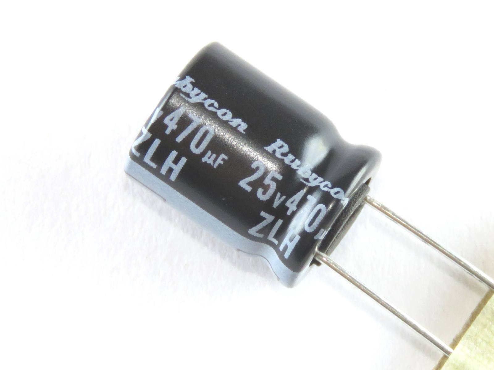 Condensateur chimique 470uF 25V 25ZLH470MEFC10X12-5