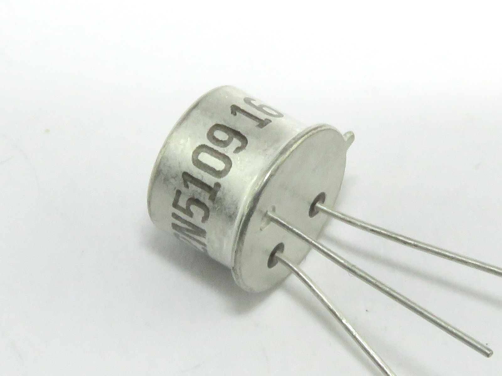 Transistor 2N5109