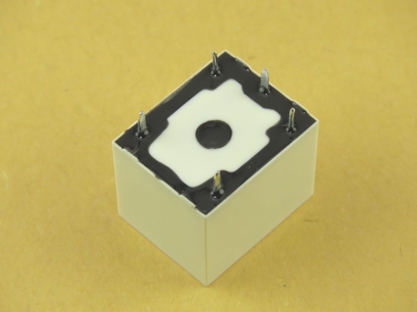 Relais 24V 361190244001 (image 2/2)