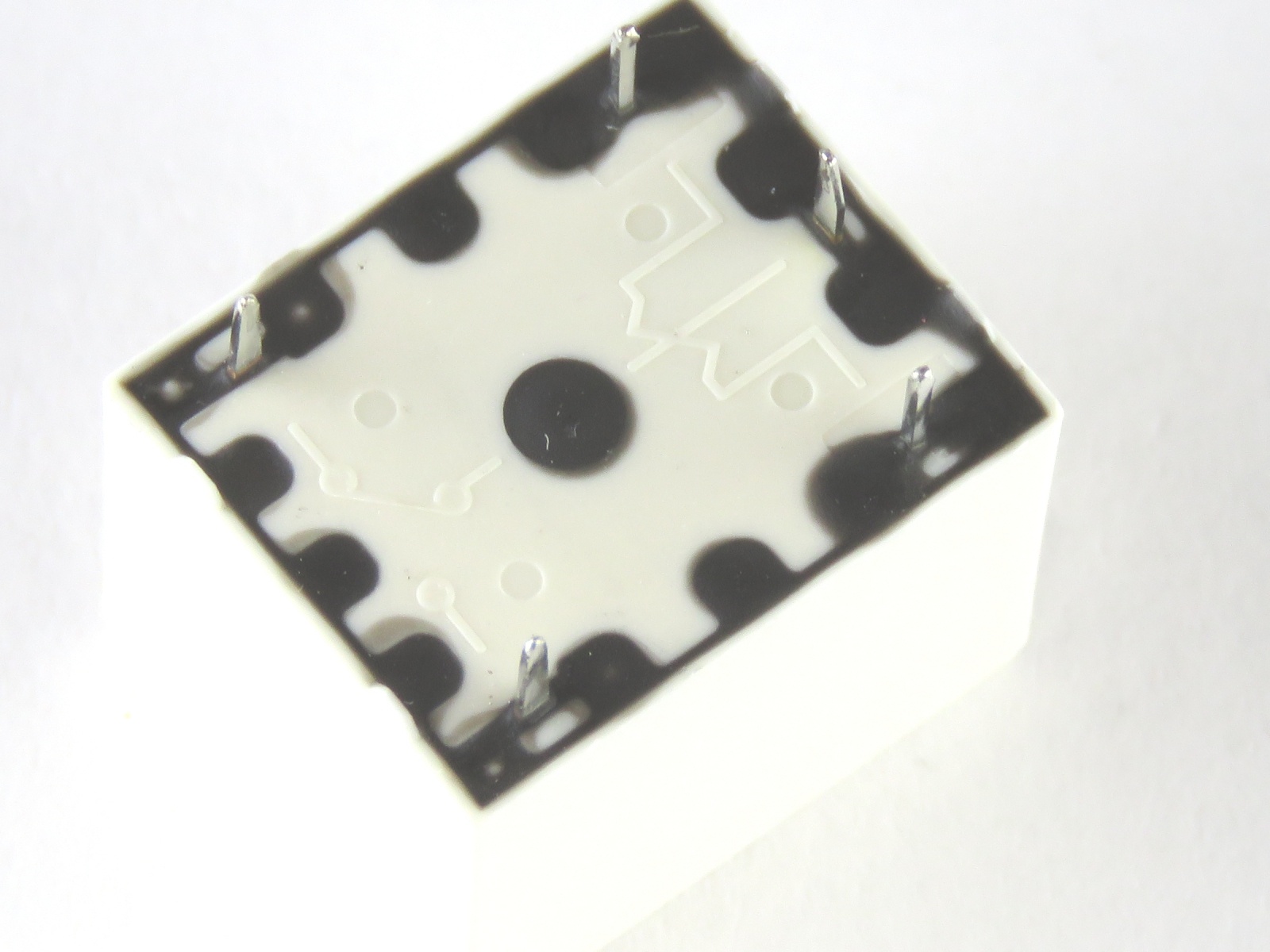 Relais 24V 899-1C-F-C-E-24VDC (image 2/3)