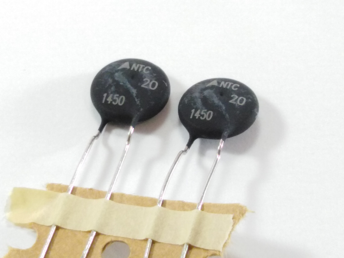 Thermistance CTN B57236S0200M000