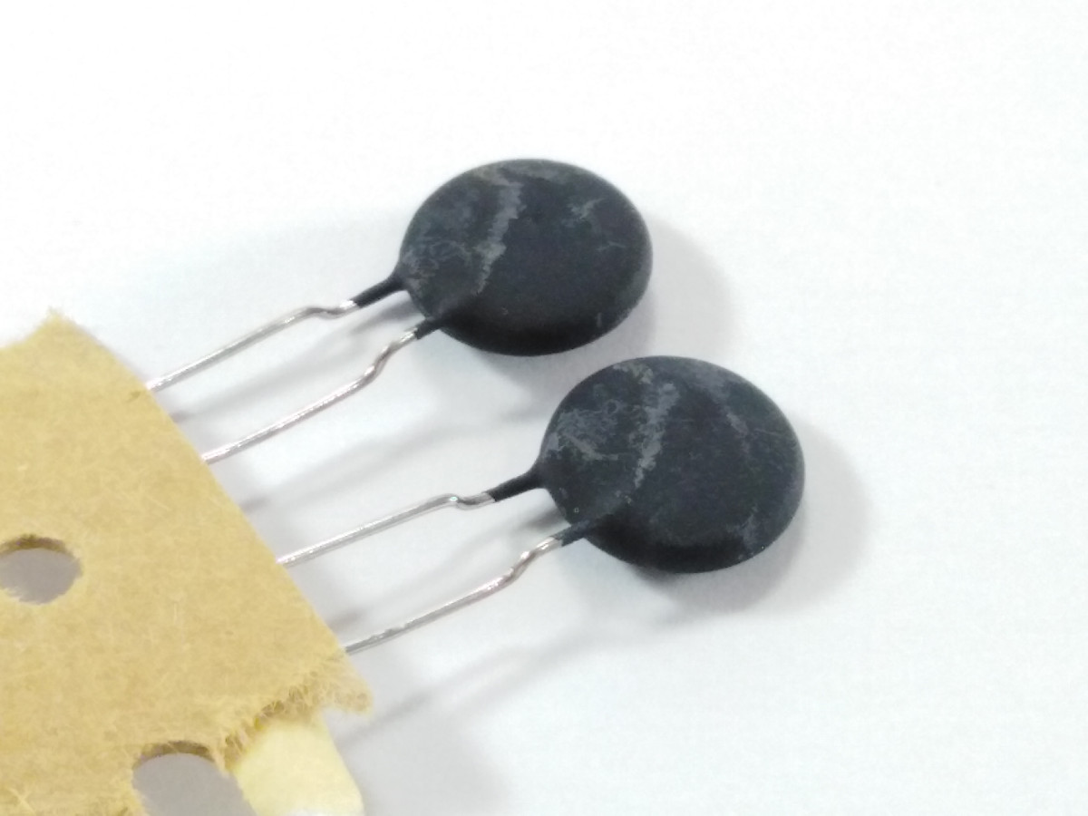 Thermistance CTN B57236S0200M000 (image 2/2)