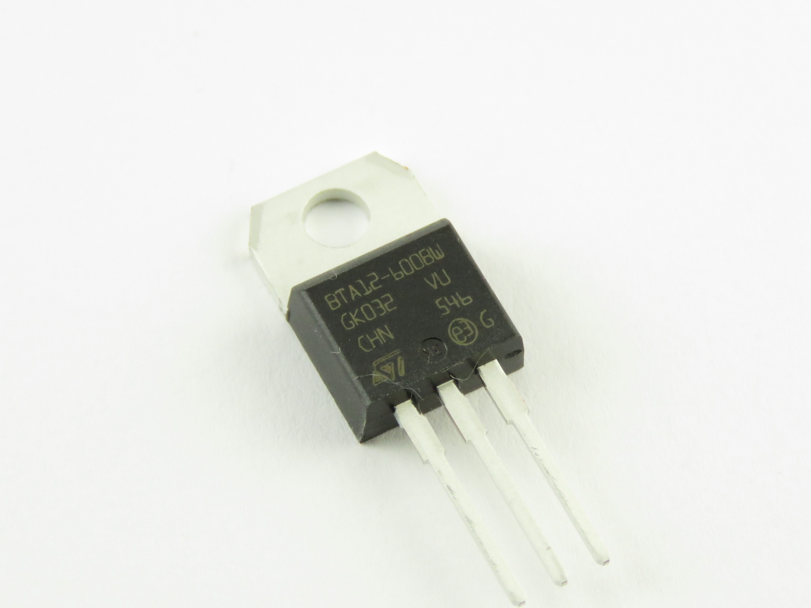 Triac BTA12-600B