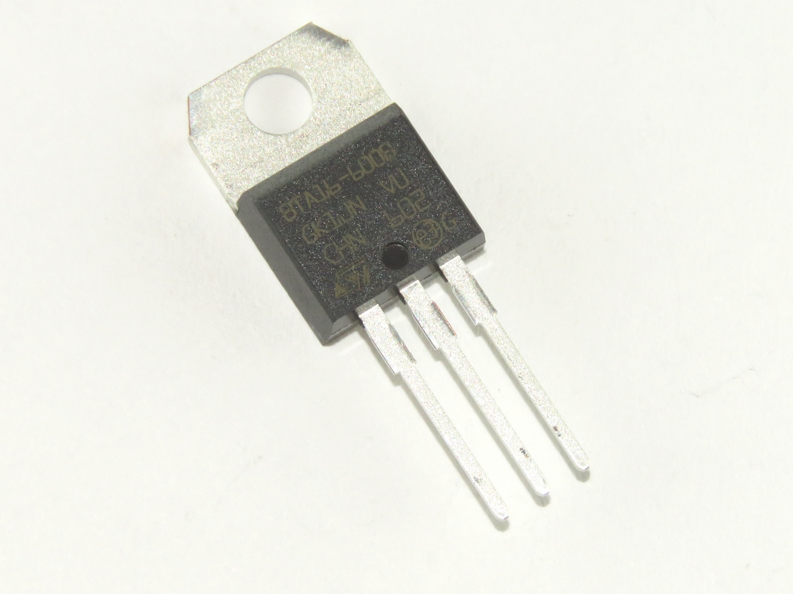 Triac BTA16-600B