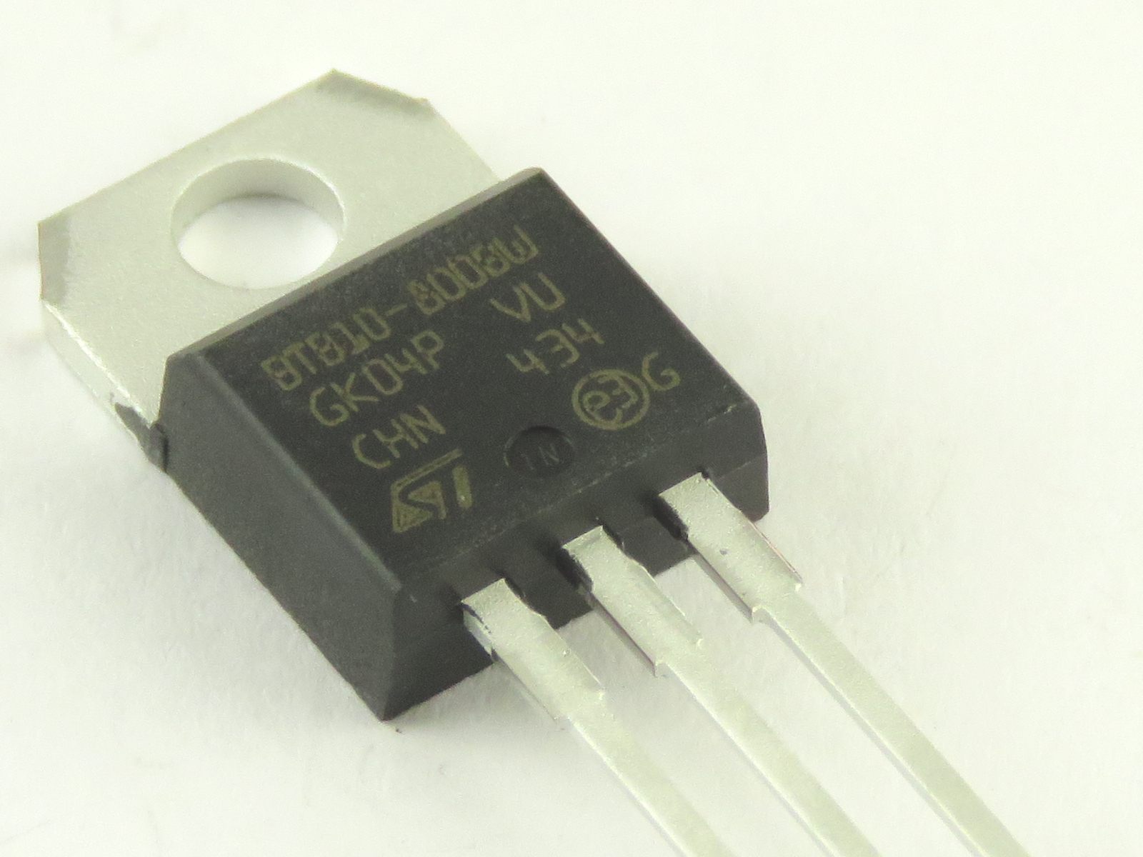 Triac BTB10-800BW