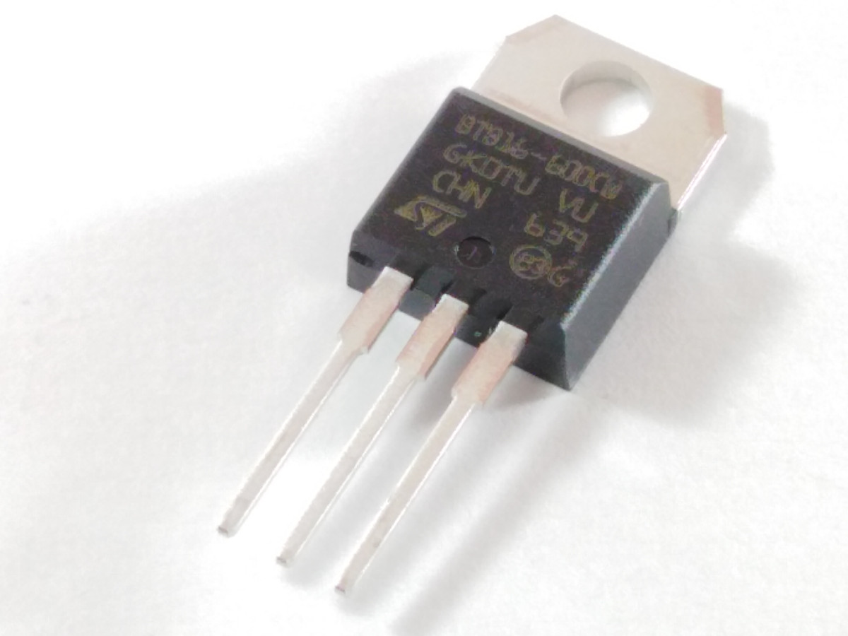 Triac BTB16-600CW (image 2/2)