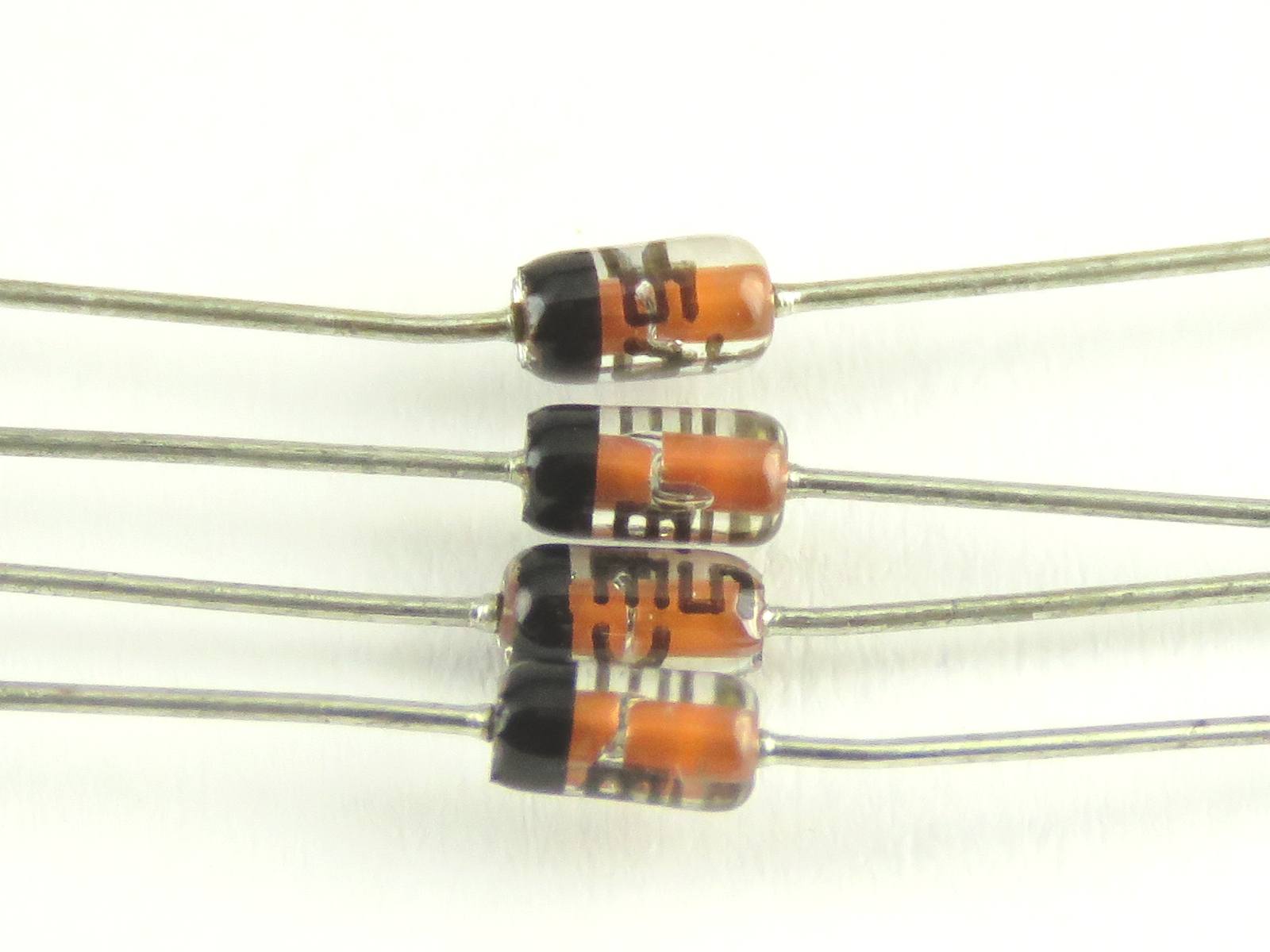 Diode Zéner BZX79C3V9