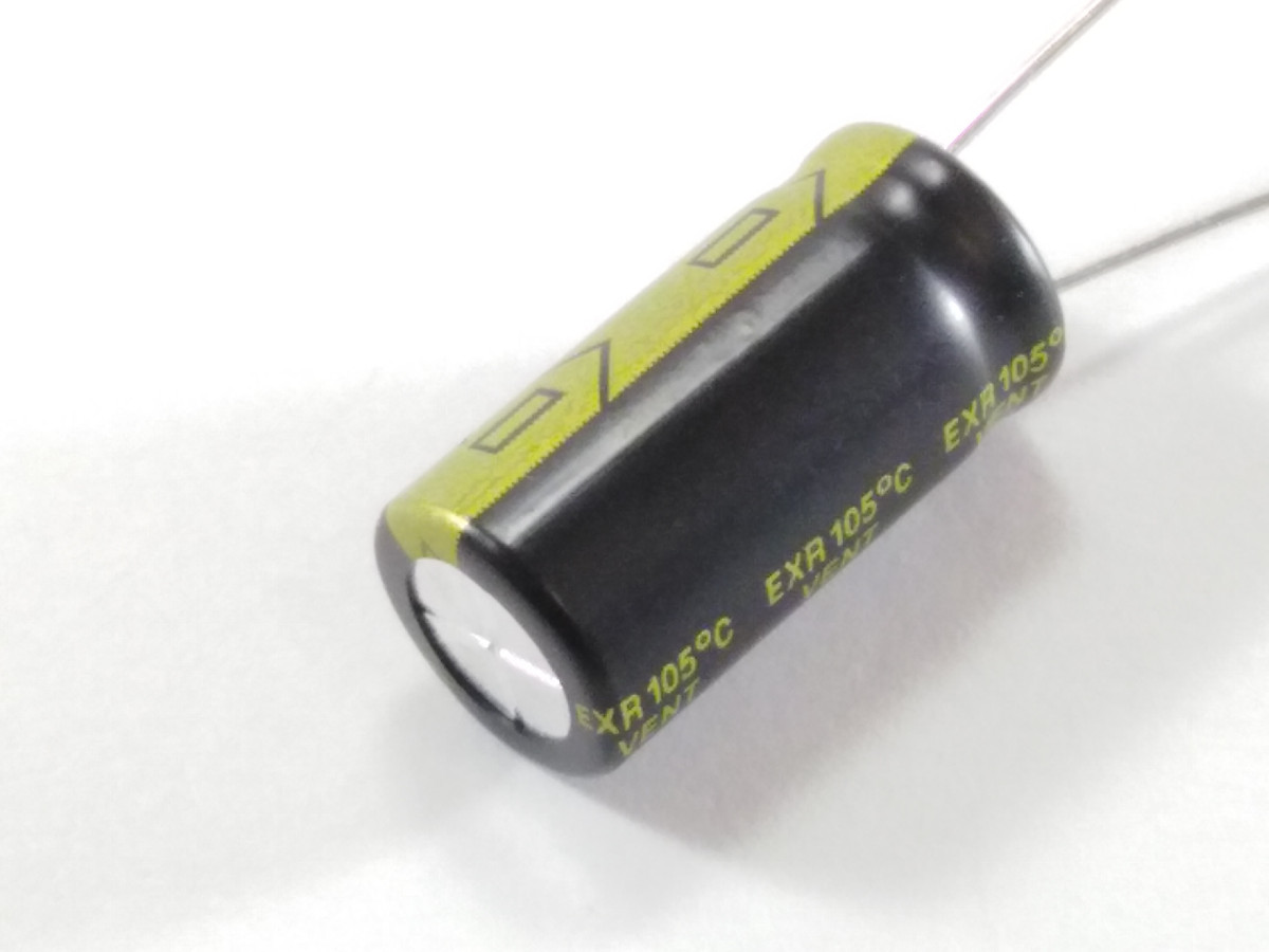 Condensateur chimique 1000uF 16V CEL1000UF16VESR (image 3/3)