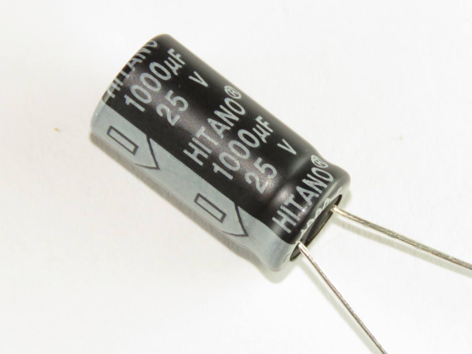 Condensateur chimique 1000uF 25V CEL1000UF25V-D