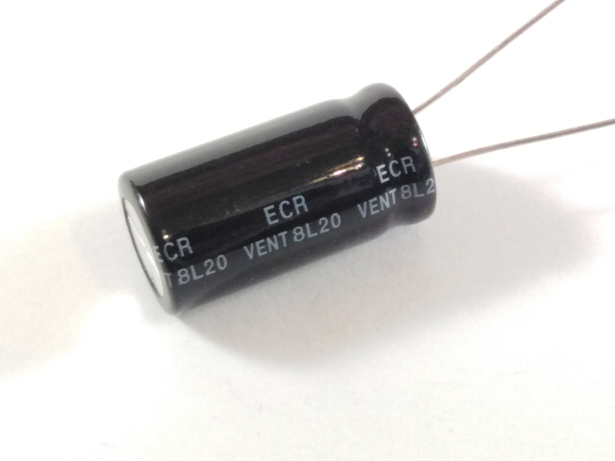 Condensateur chimique 1000uF 50V CEL1000UF50V (image 2/2)