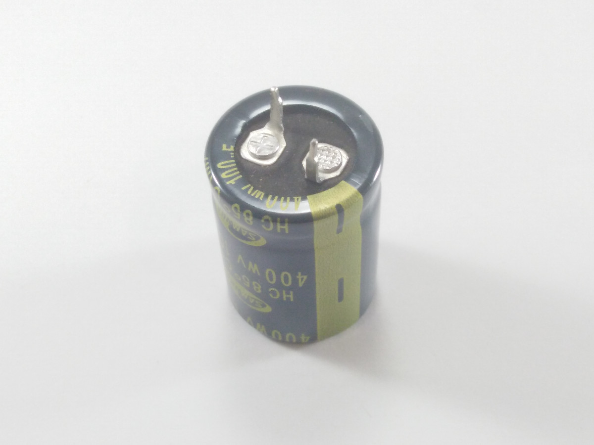 Condensateur chimique 100uF 400V CEL100UF400V-B (image 2/2)