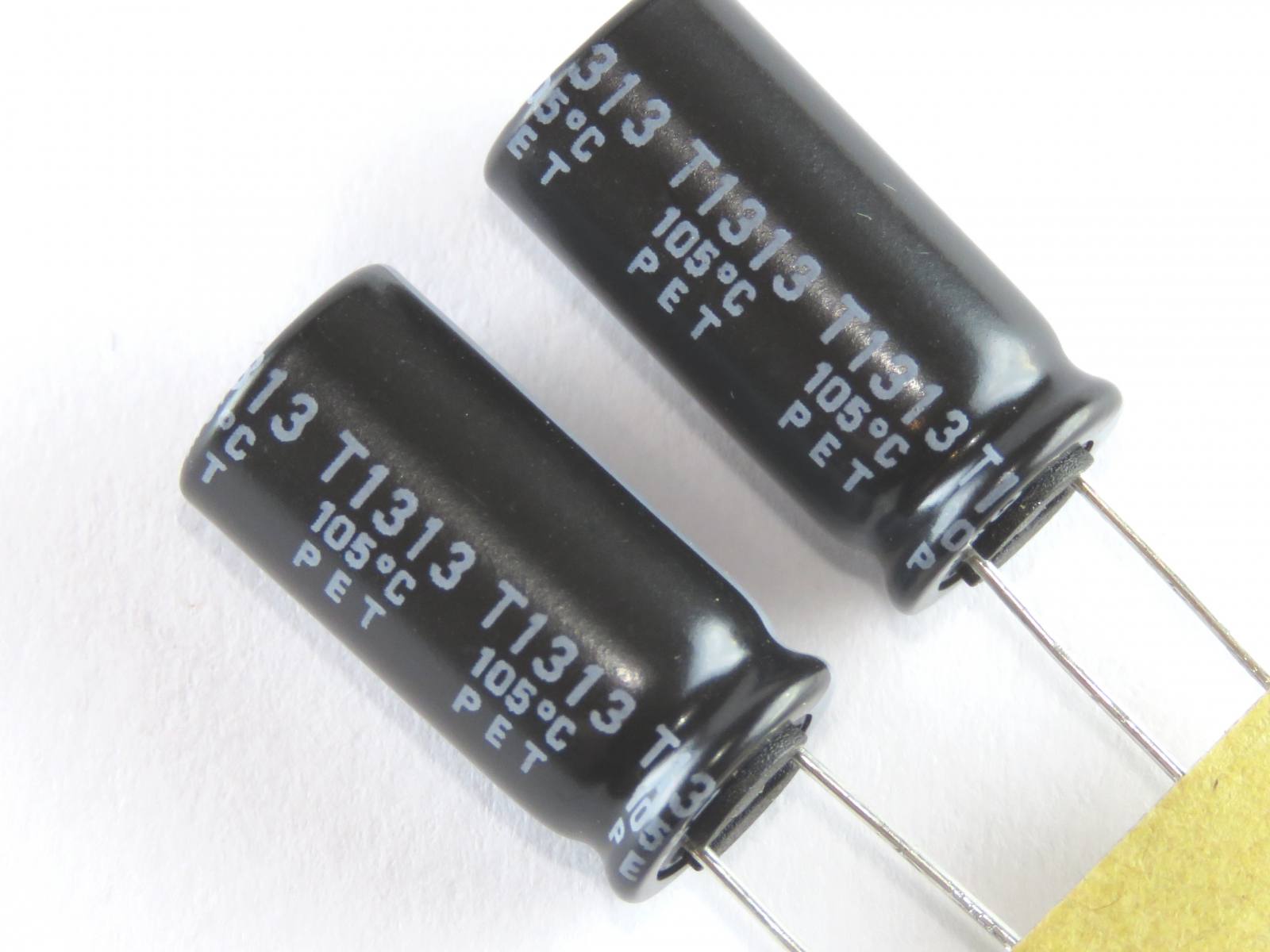 Condensateur chimique 10uF 400V CEL10UF400V-D (image 2/2)