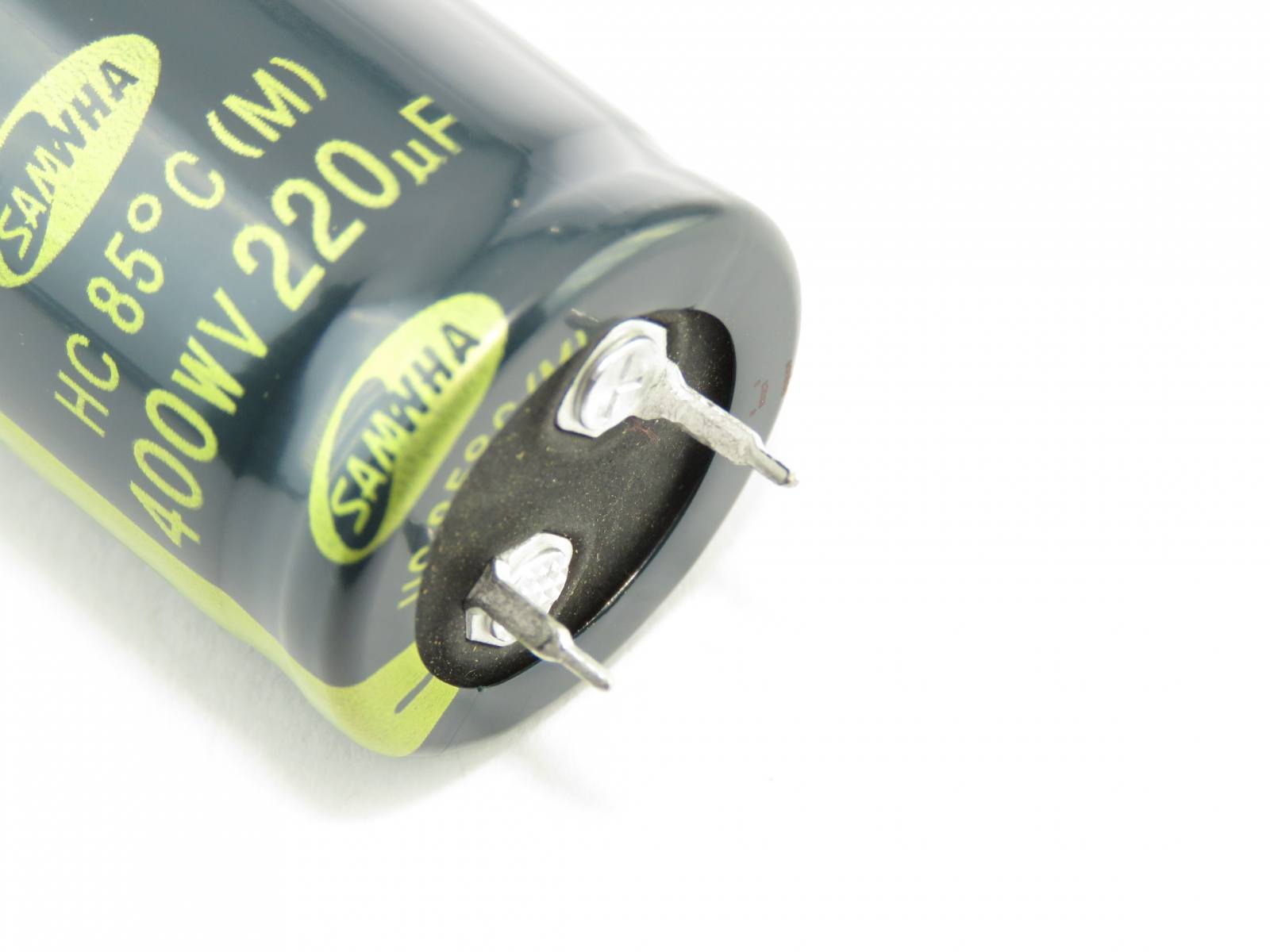 Condensateur chimique 220uF 400V CEL220UF400V (image 2/2)