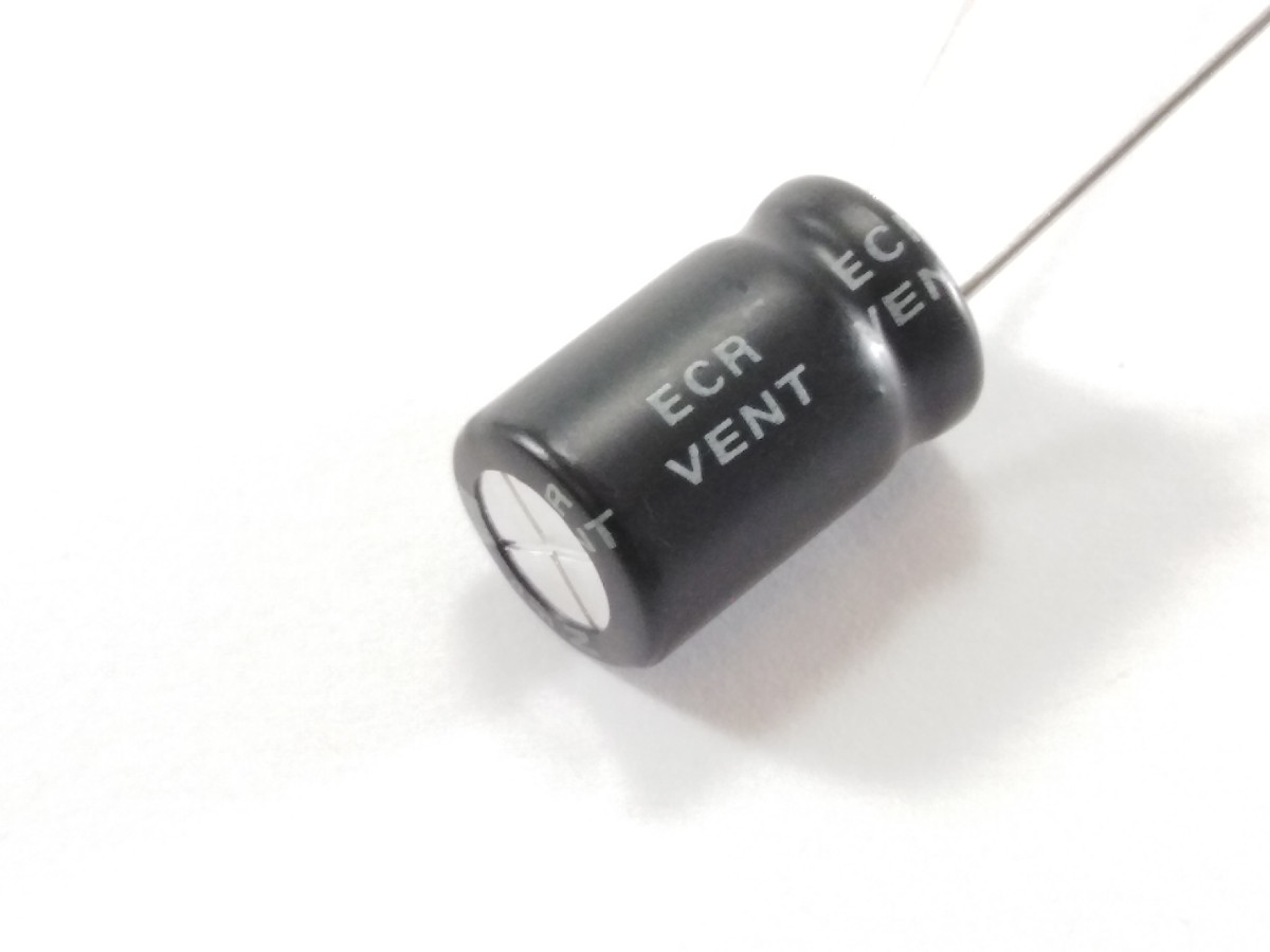 Condensateur chimique 470uF 35V CEL470UF35V (image 2/2)