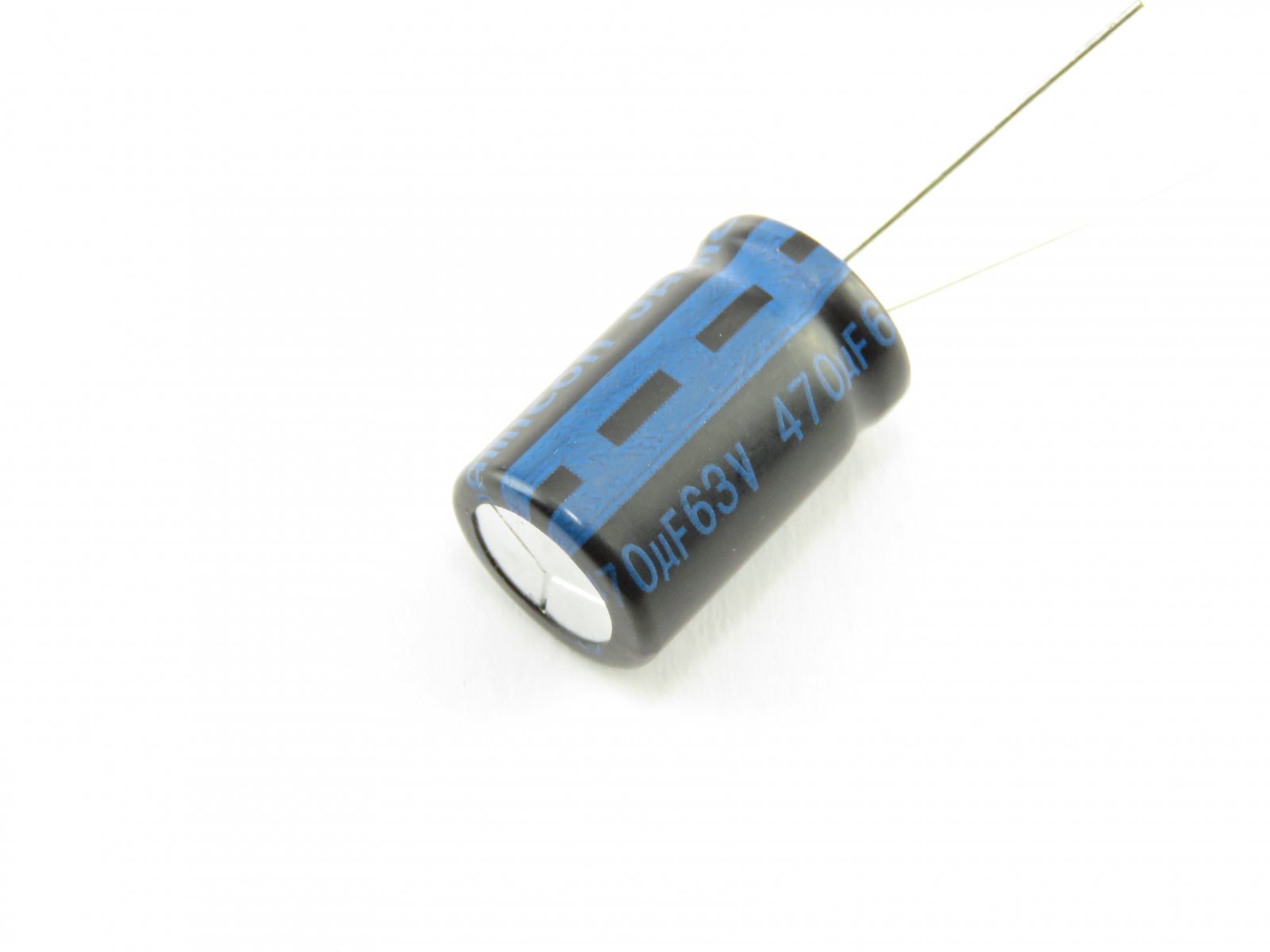 Condensateur chimique 470uF 63V CEL470UF63V-C (image 3/3)