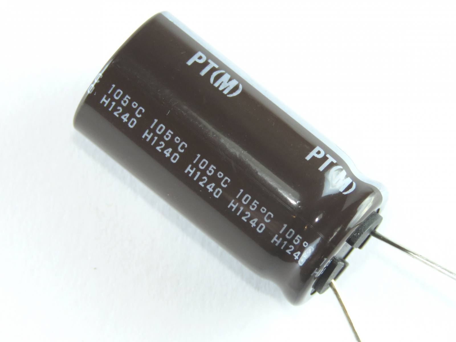 Condensateur chimique 82uF 450V CEL82UF450V (image 2/3)