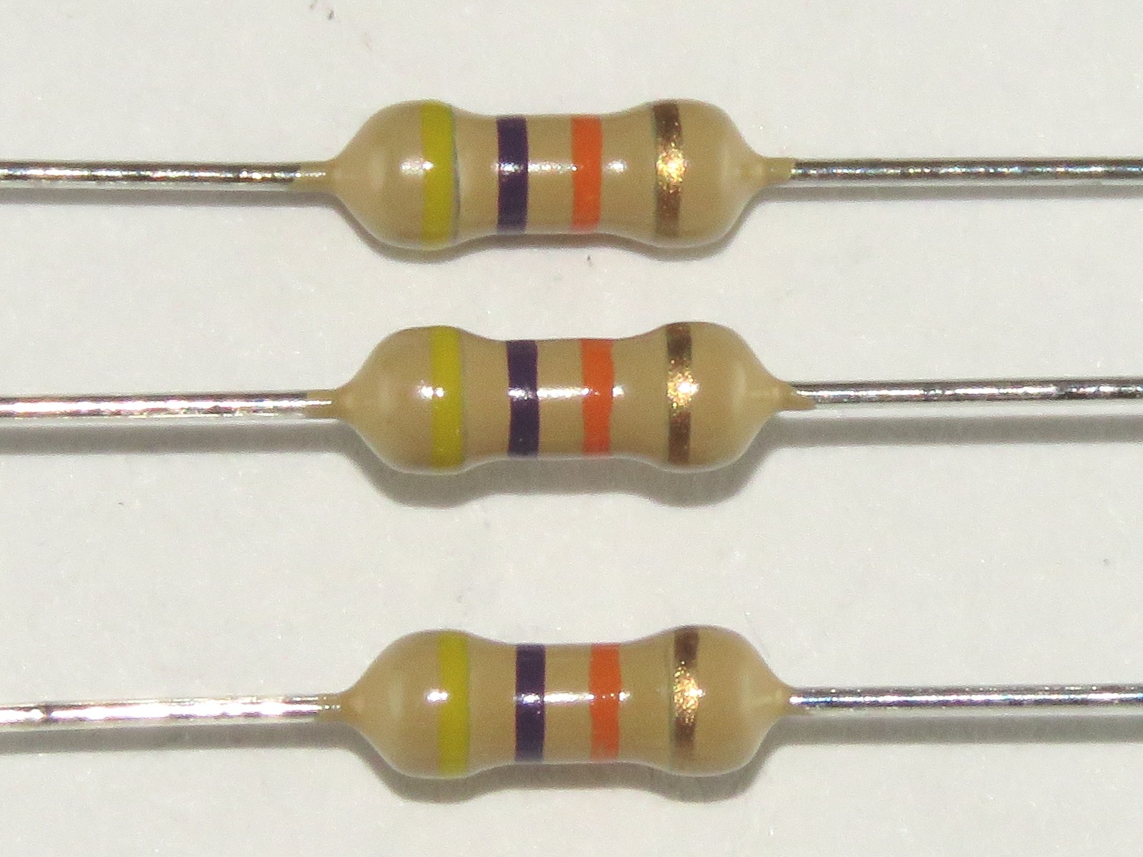 Résistance 47k Ohms 1/4W CFR1-4W-47K