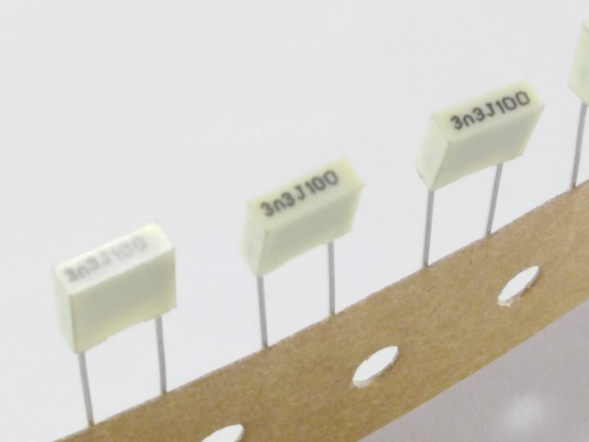 Condensateur 3.3nF 100V CMKT3-3NF100V