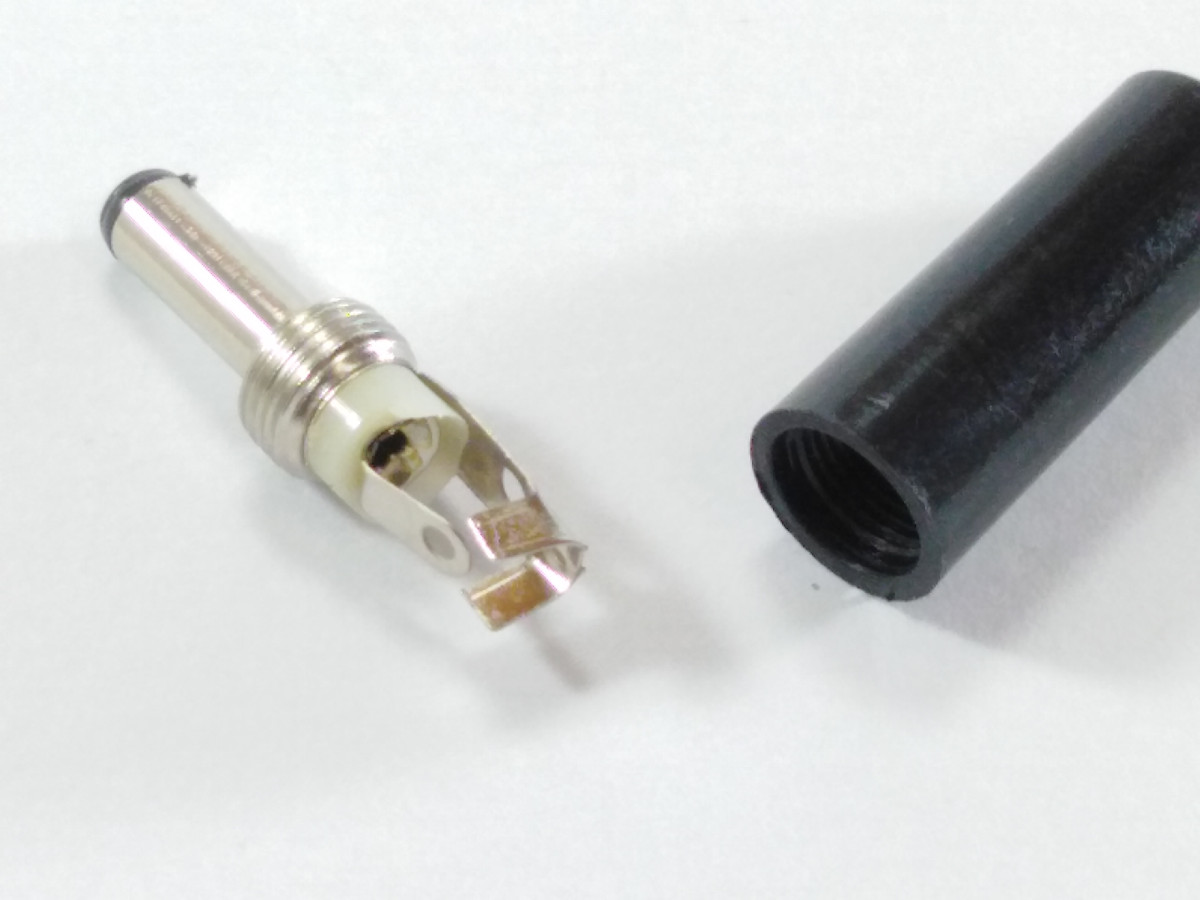 Fiche alimentation DC mâle CONN-P0034-13 (image 2/3)