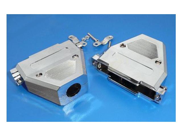 Capot SUB-D CS-DS037MH