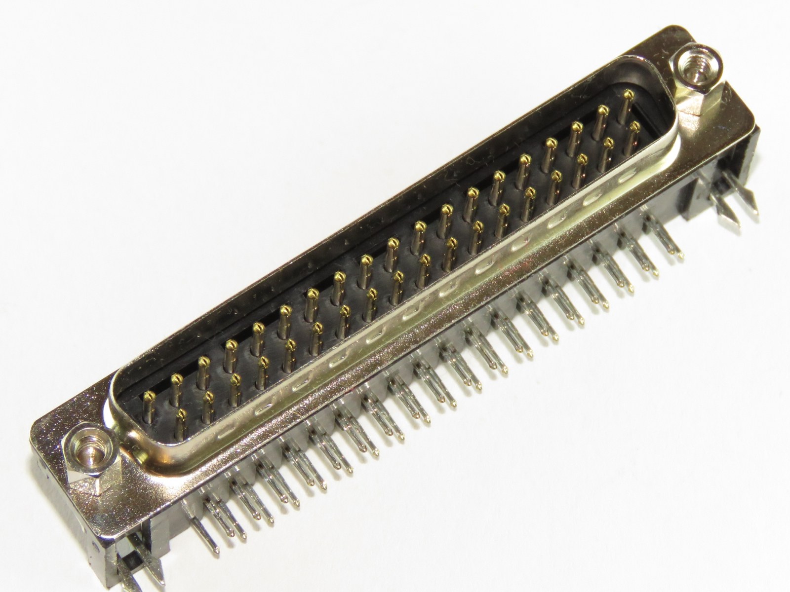 Connecteur SUB-D CS-DS037P-N90 (image 2/2)