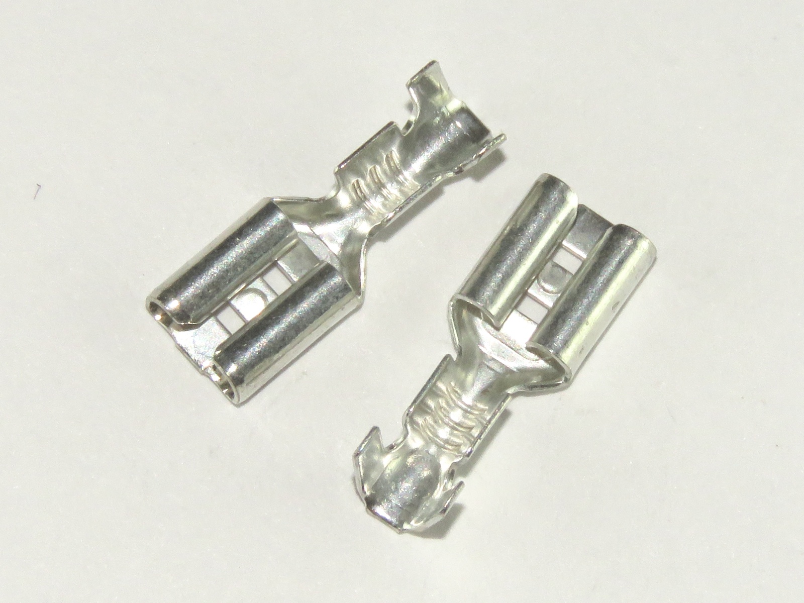 Cosse plate à sertir CS-K1480810-SN