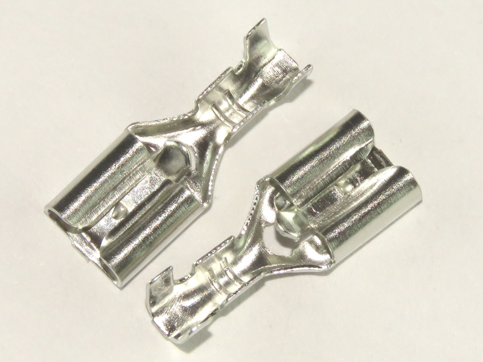 Cosse plate à sertir CS-K1630810-SN