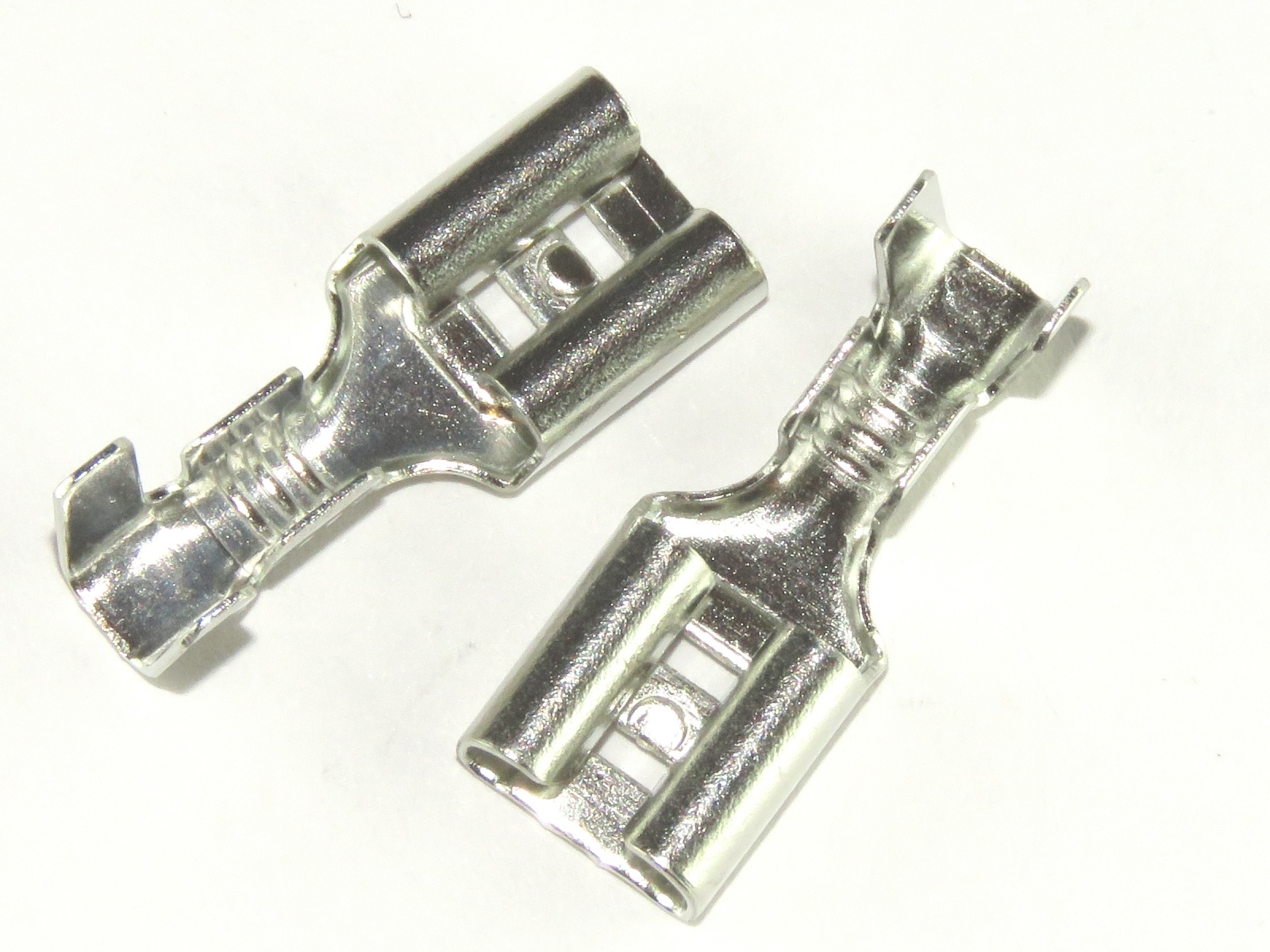 Cosse plate à sertir CS-K1630825-SN