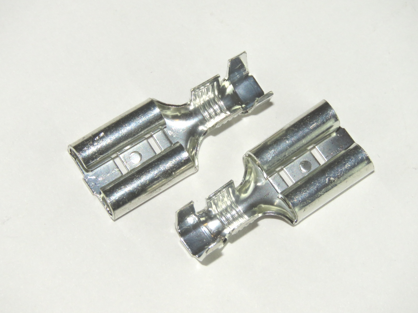 Cosse plate à sertir CS-K1951260-SNC