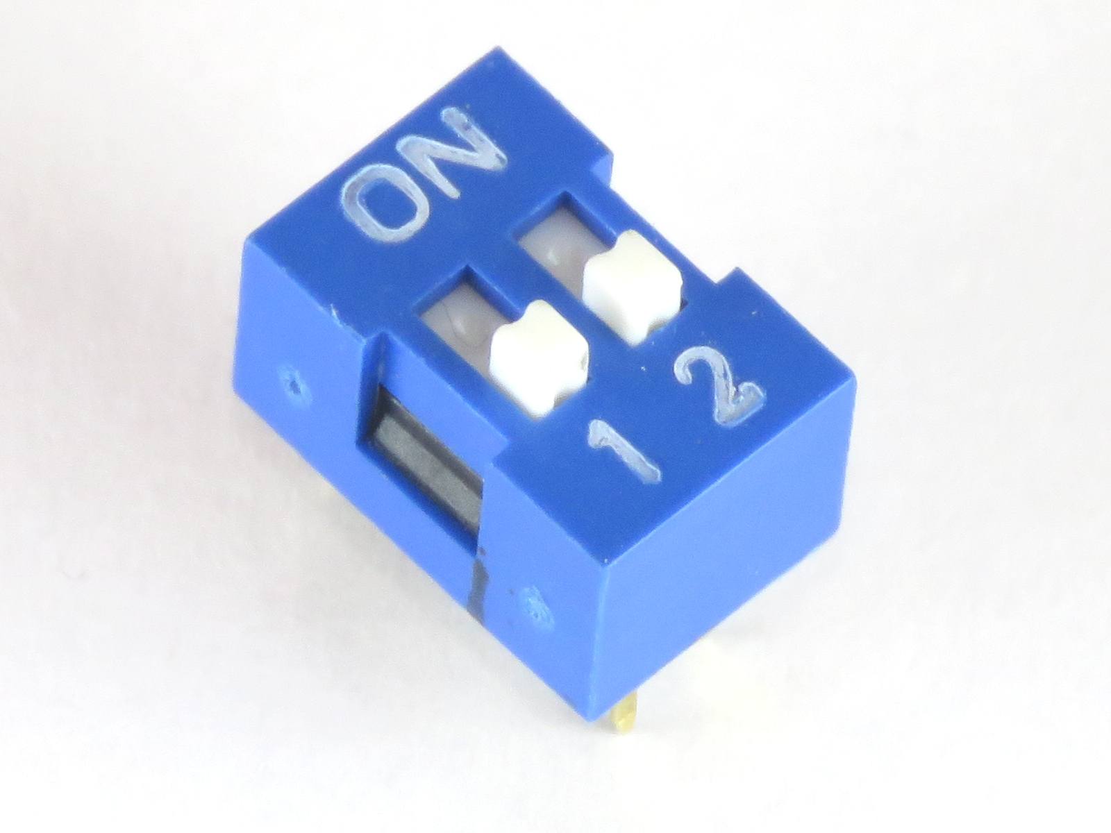 Micro-interrupteur DIL DS-02