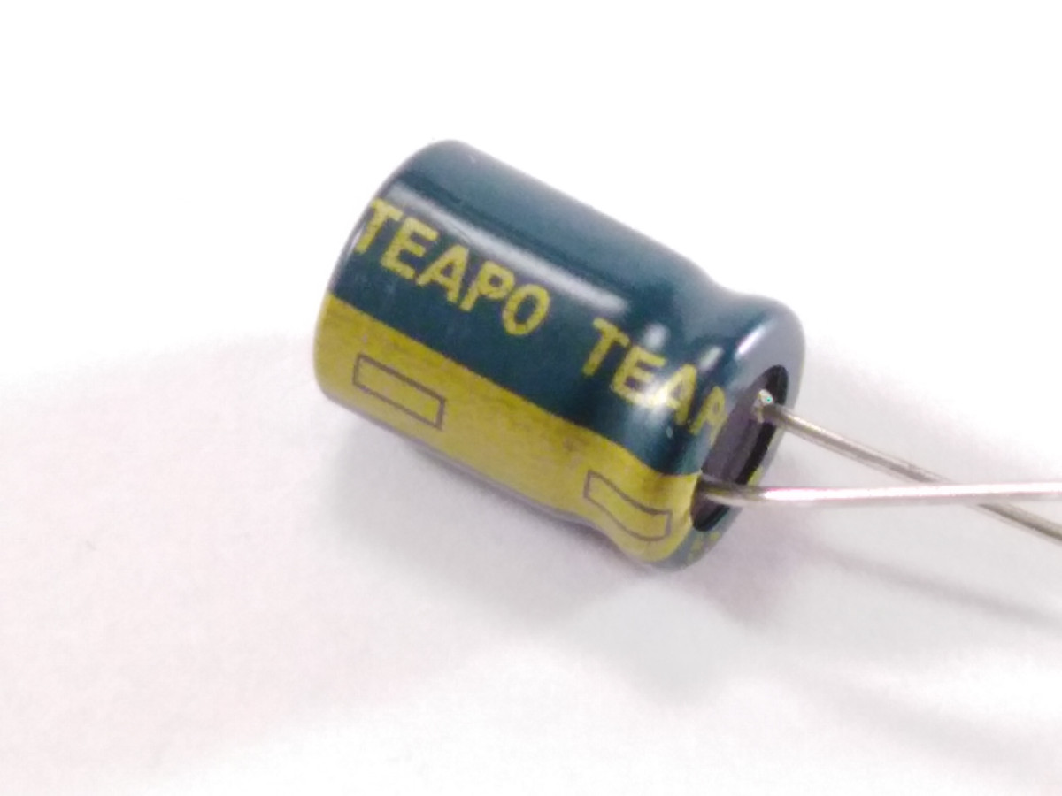 Condensateur chimique 100uF 50V DSC107M050S1ACG11K (image 2/3)