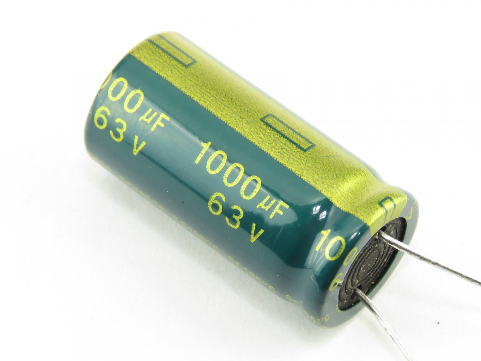 Condensateur chimique 1000uF 63V DSC108M063S1ACM32K