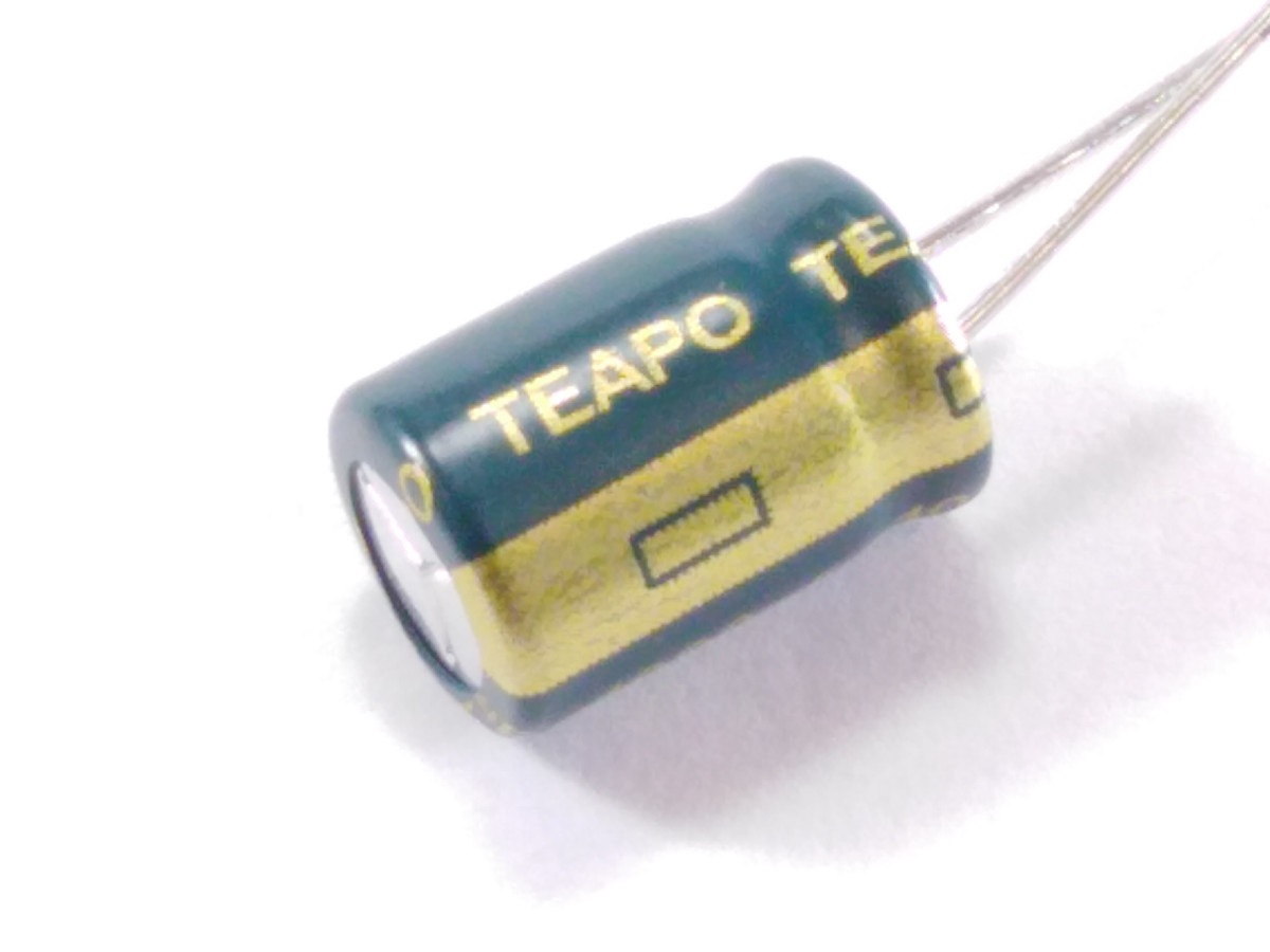 Condensateur chimique 1000uF 6.3V DSC108M6R3S1ACG11K (image 2/2)