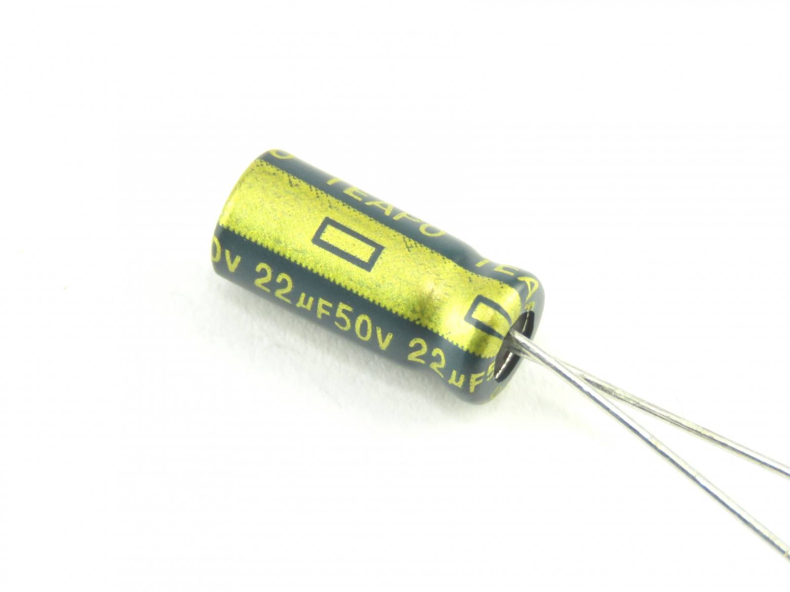 Condensateur chimique 22uF 50V DSC226M050S1ACC11K