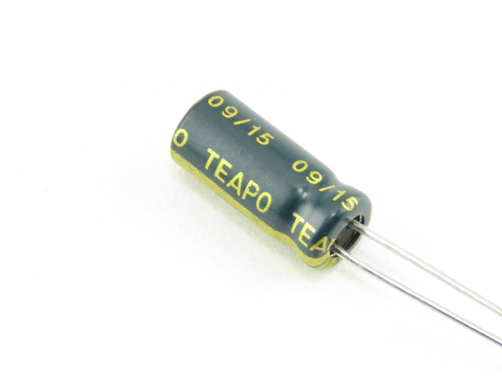 Condensateur chimique 22uF 50V DSC226M050S1ACC11K (image 2/4)