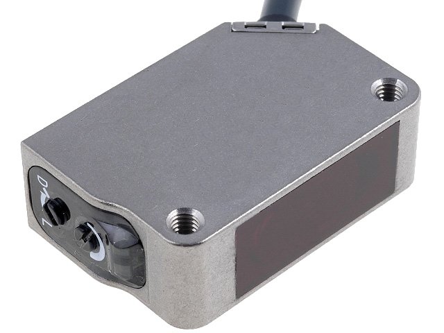 Capteur infrarouge E3ZM-R81