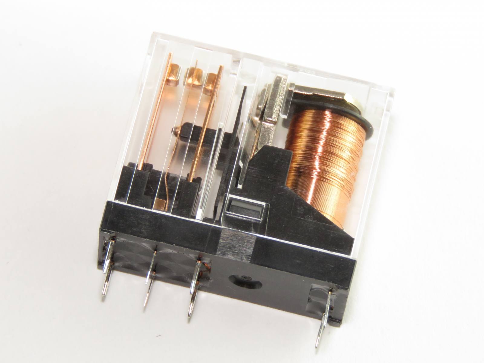 Relais 12V G2R-2-12VDC (image 2/4)