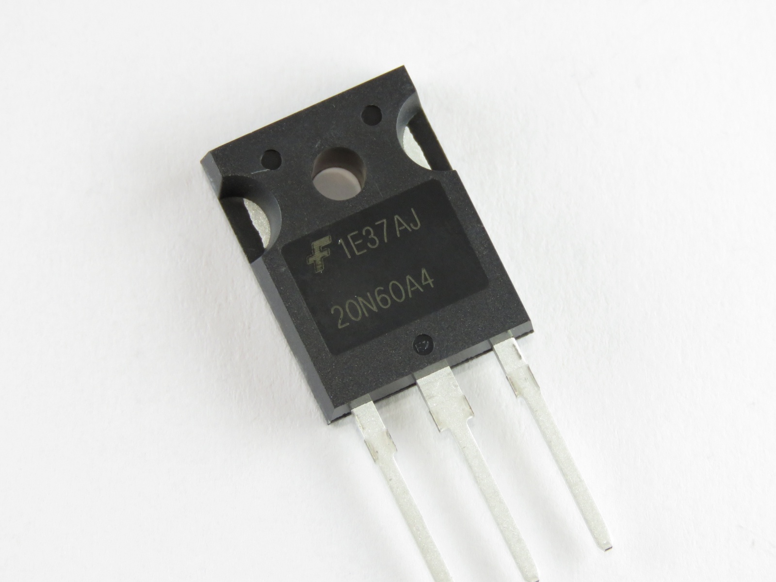 Transistor HGTG20N60A4