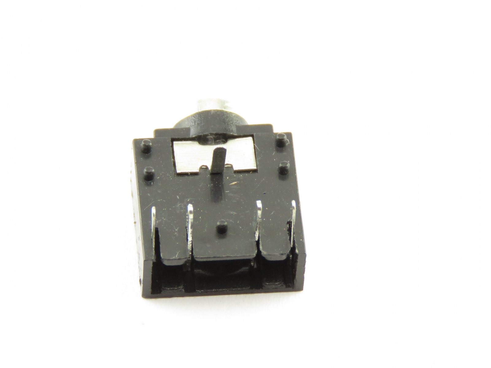 Embase Jack 3.5mm JC-128 (image 2/3)