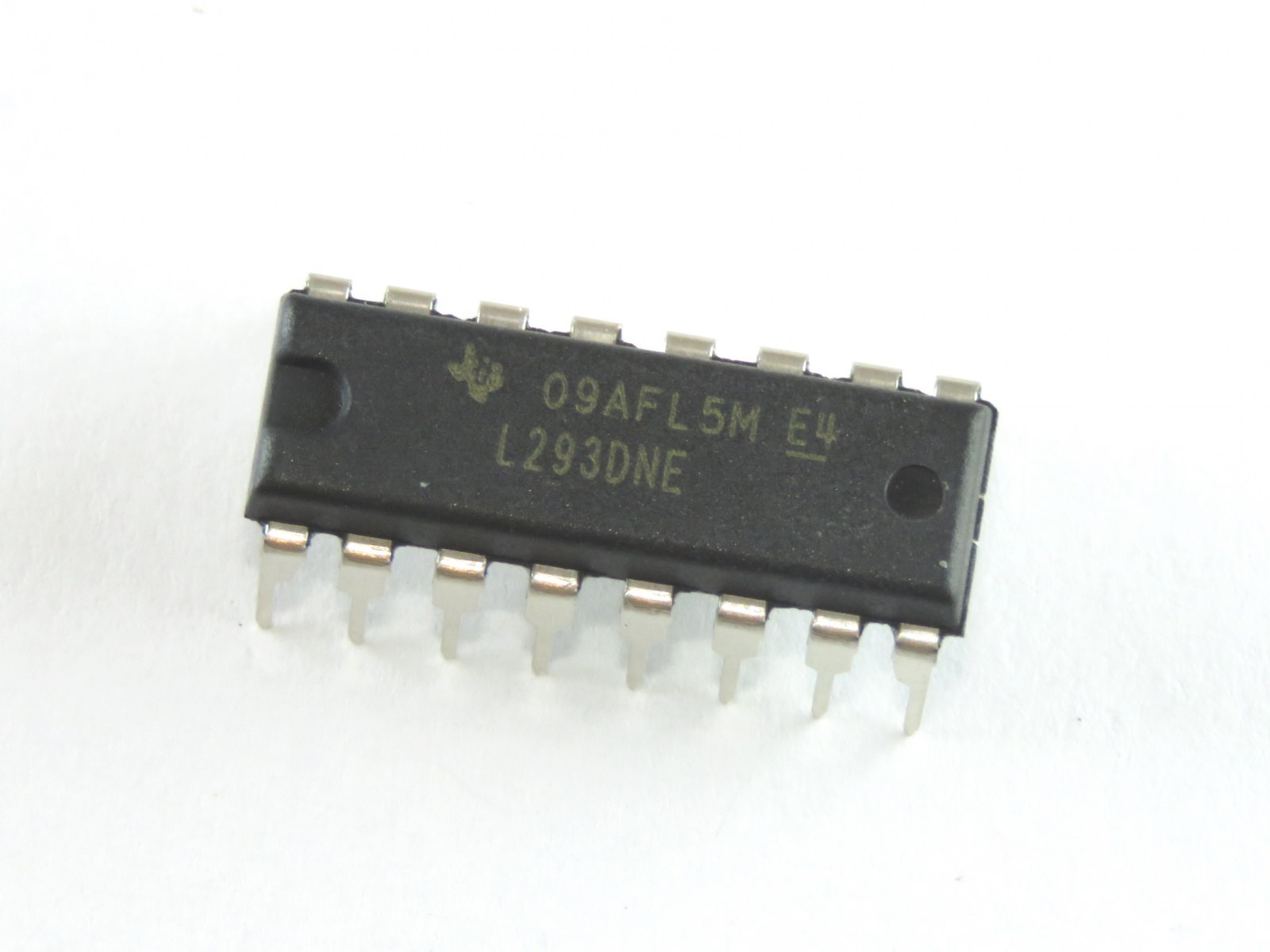 Circuit intégré driver de moteur L293DNE
