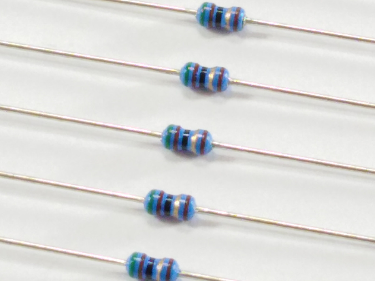 Résistance 51 Ohms 0.4W MF0204-51R0