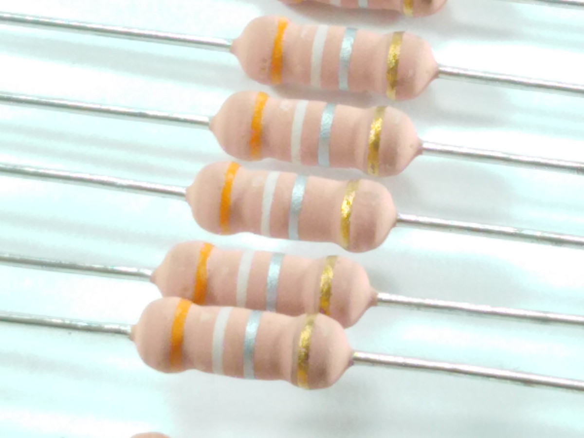 Résistance 0.39 Ohm 1W MOF0932JAFTR390