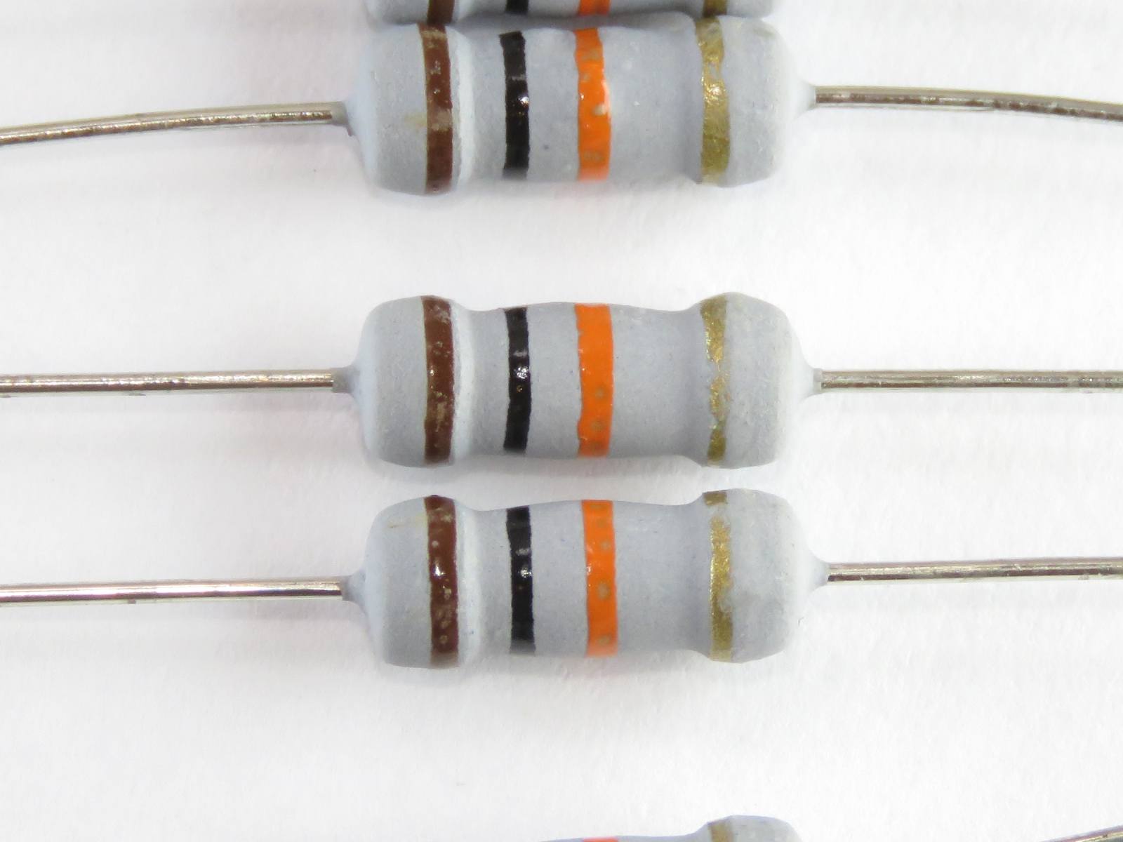 Résistance 10k Ohms 2W MOR2WS-10K