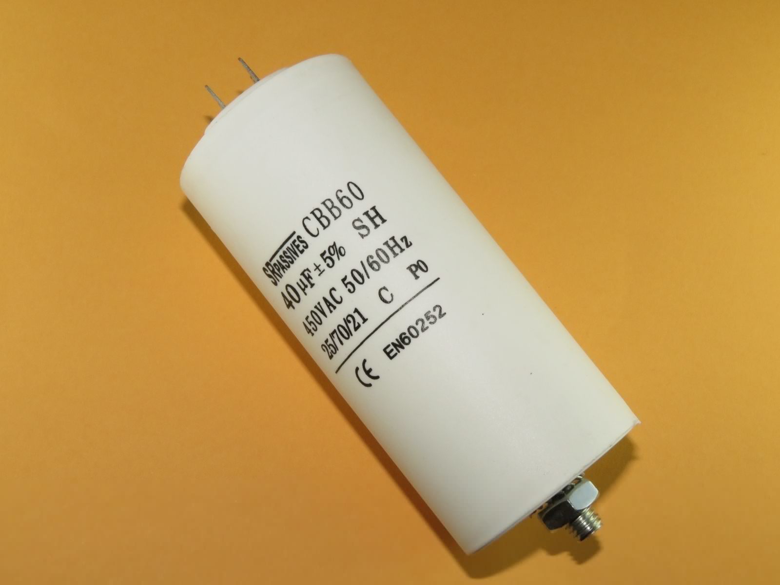 Condensateur démarrage moteur 40uF 450v MOTCAP40UF450V