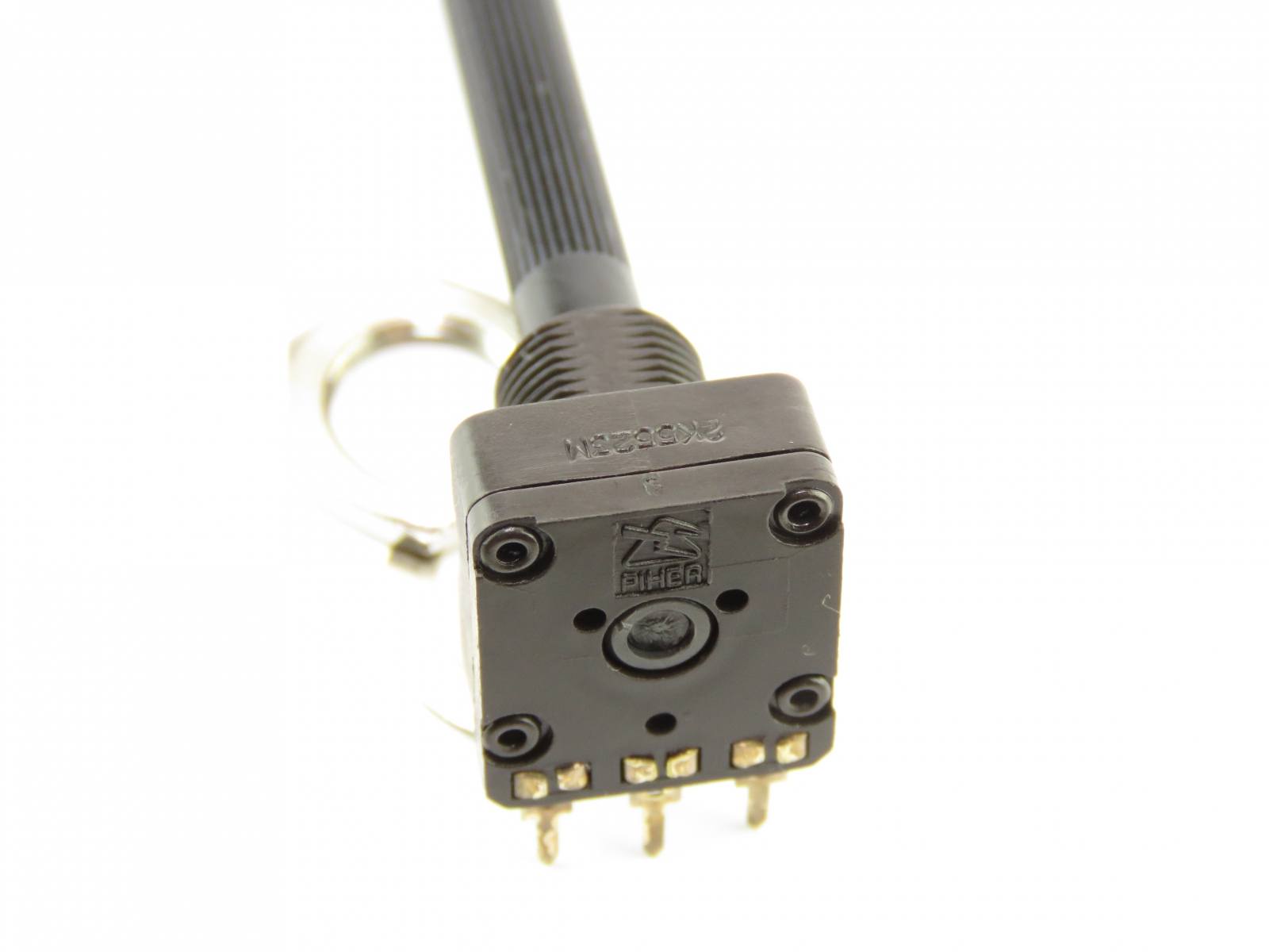 Potentiomètre 2k Ohms PC16SH-10IP06-252A2020 (image 2/3)