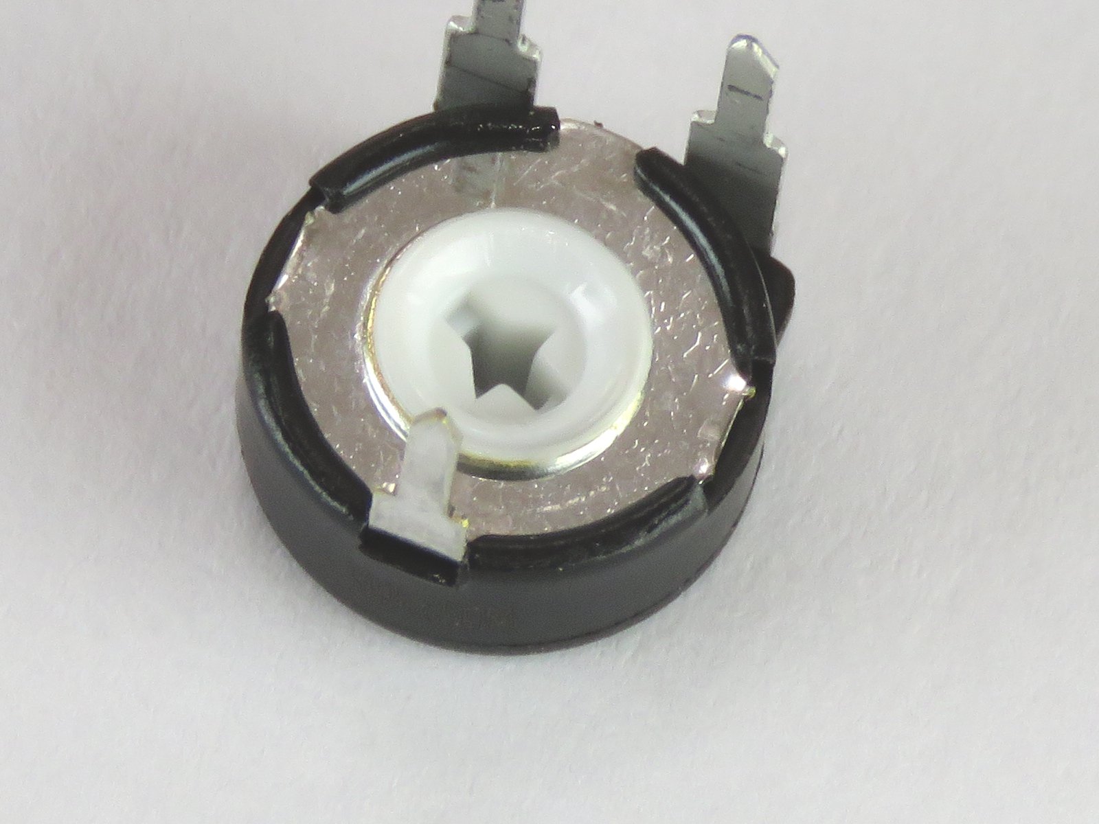 Résistance variable  Ohms PT10LV10-104A2020 (image 2/2)