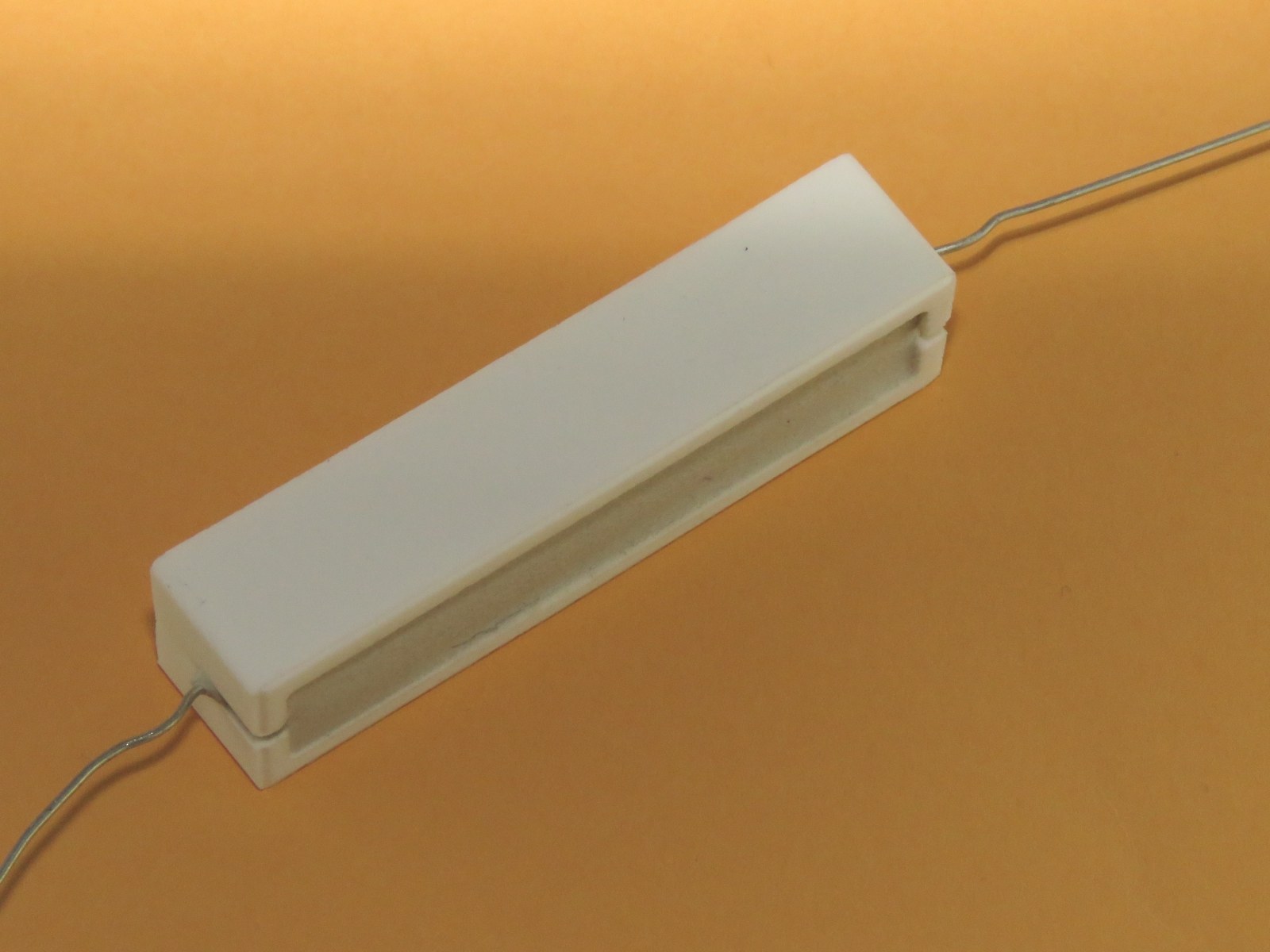 Résistance 33 Ohms 20W PWR-20W-33R (image 2/2)