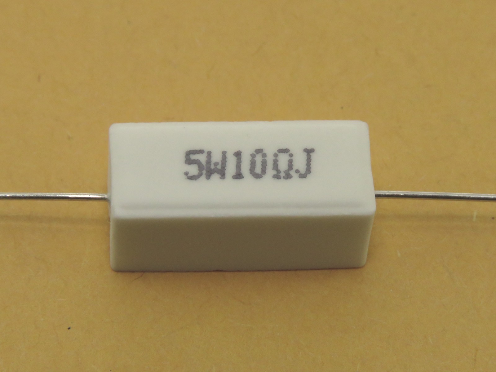 Résistance 10 Ohms 5W PWR5W-10R