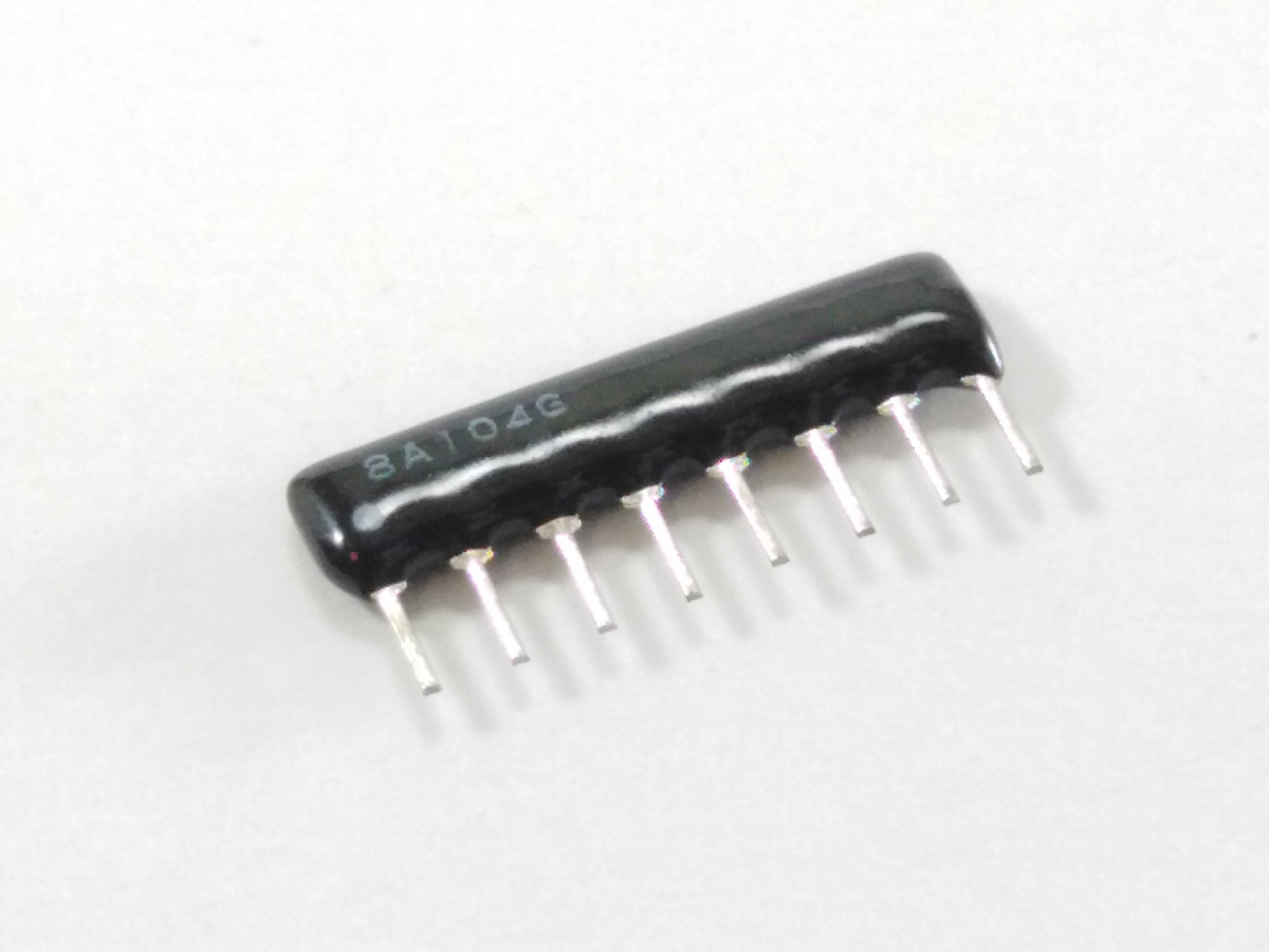 Réseau de résistances X7 100K RES-X7-100K