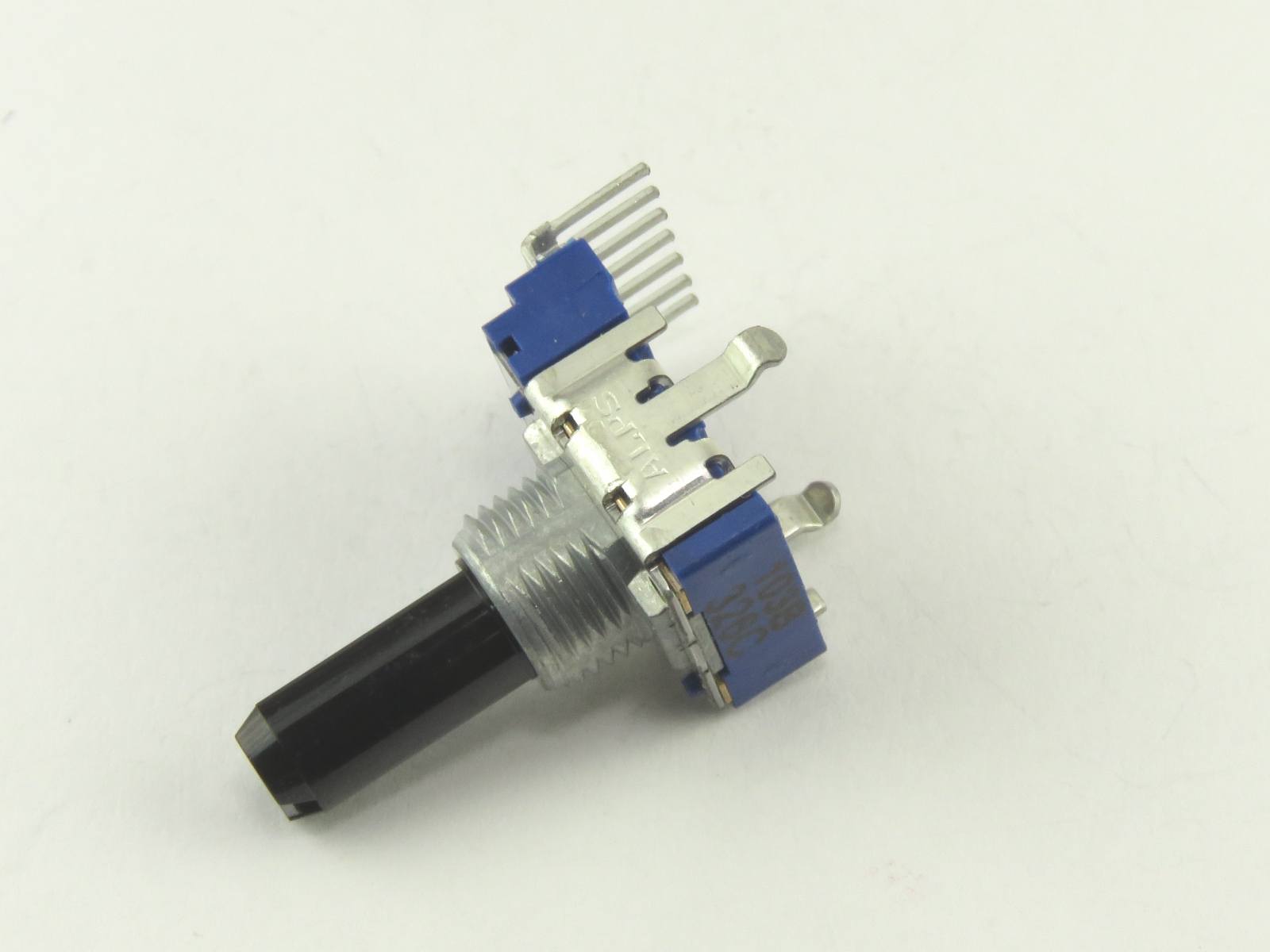 Potentiomètre 10k Ohms RK14K1240036-10K (image 4/4)